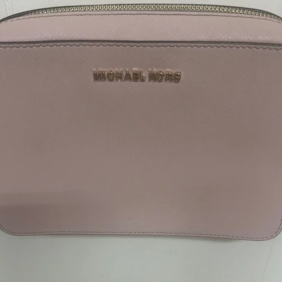 Michael Kors Pink Crossbody Bag with Structured Design - Picture 2 of 16